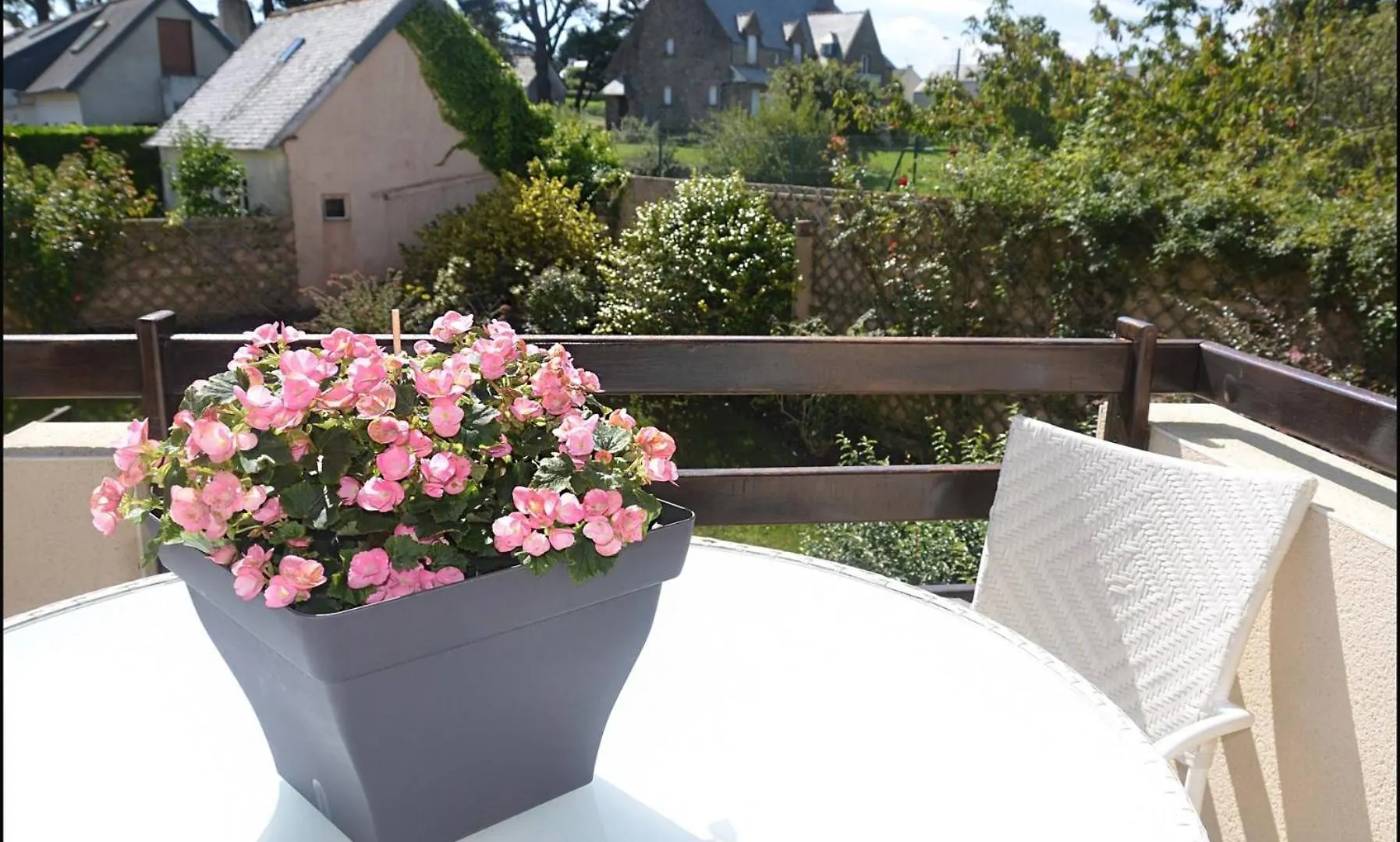Superbe Appartement 3 Etoiles A Proximite Centre Et Plage A Perros-Guirec - Ref 942 France